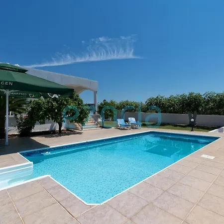 Isol Villa *